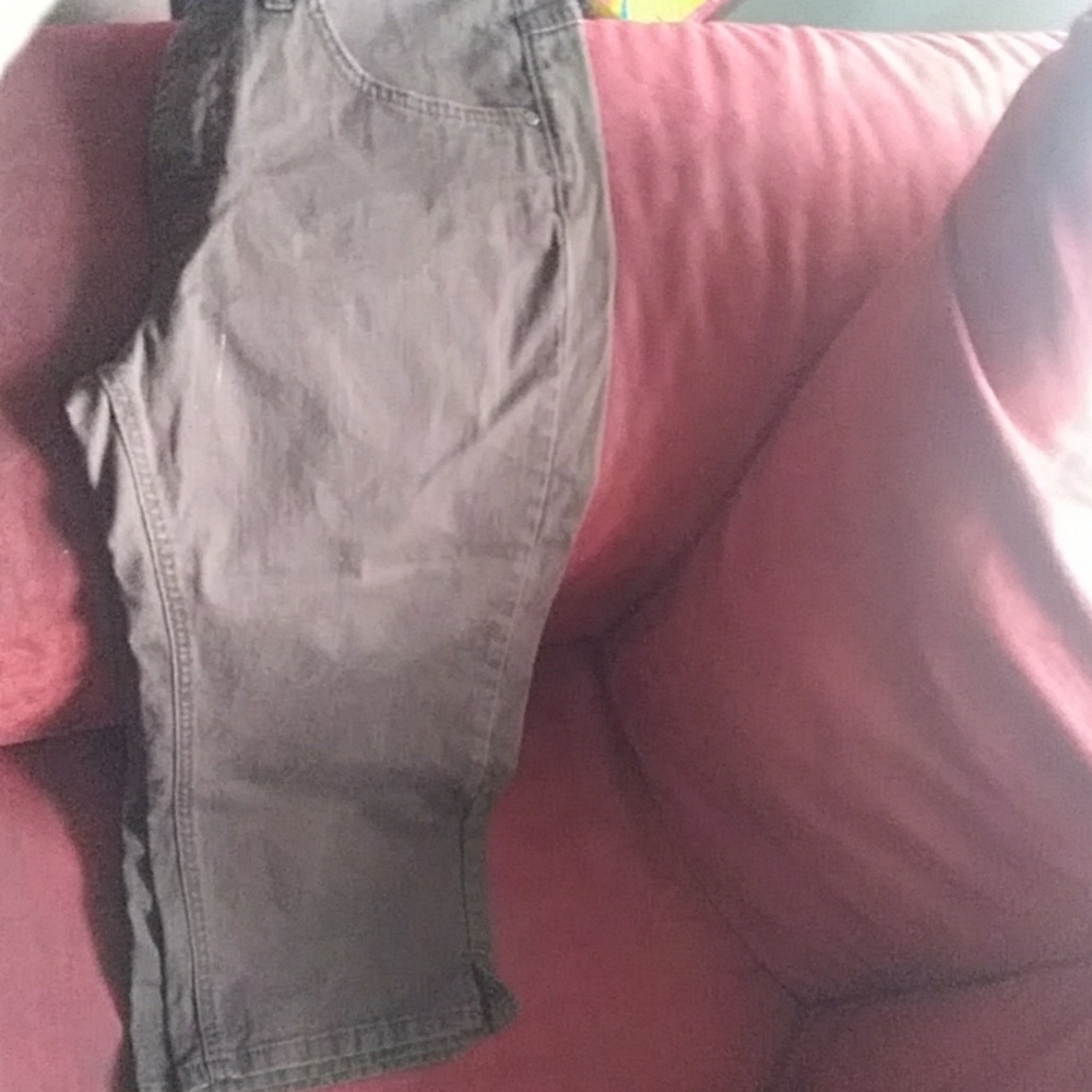 Ladies Capri's